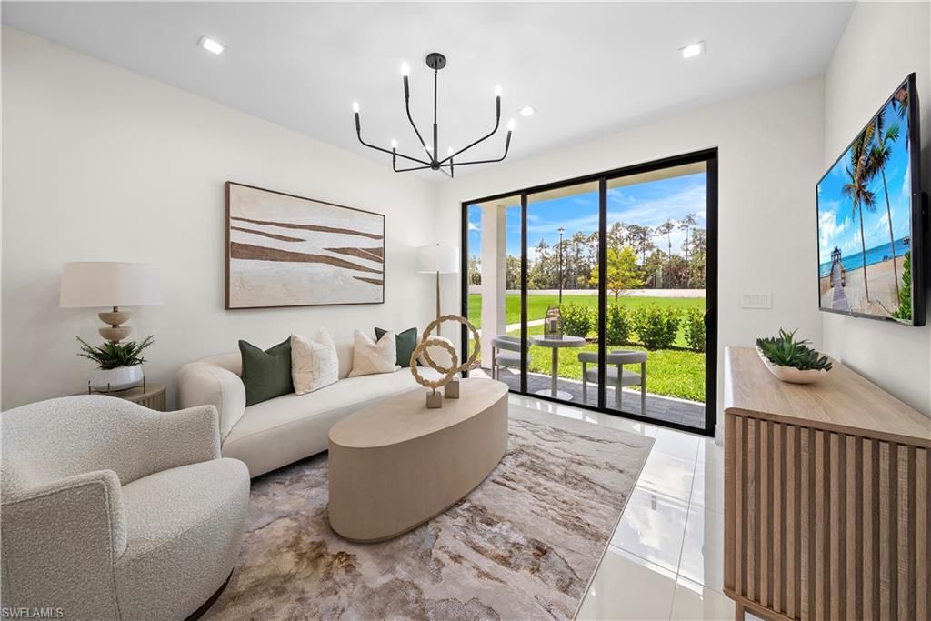 6092 Barbara Cir, Naples, FL 34112 Photo