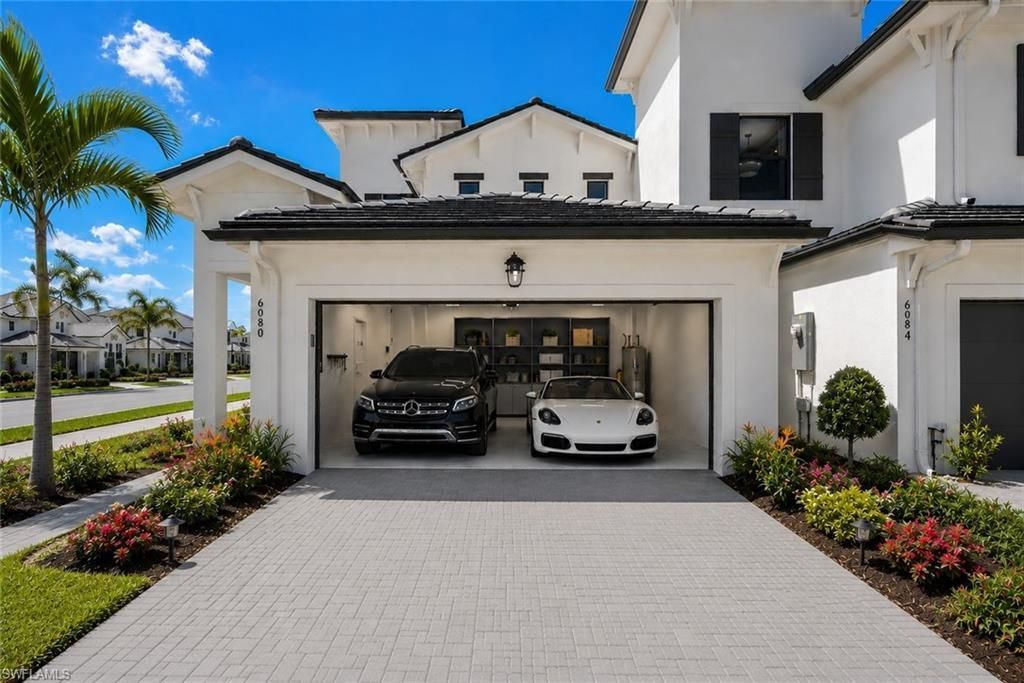 6092 Barbara Cir, Naples, FL 34112 Photo