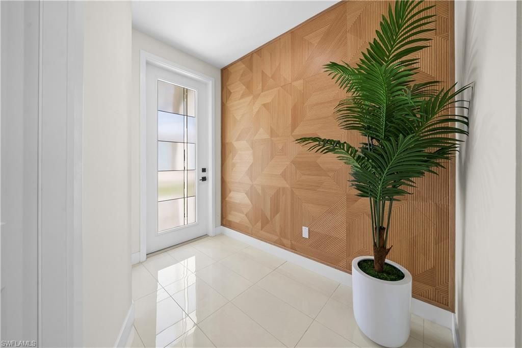 6092 Barbara Cir, Naples, FL 34112 Photo