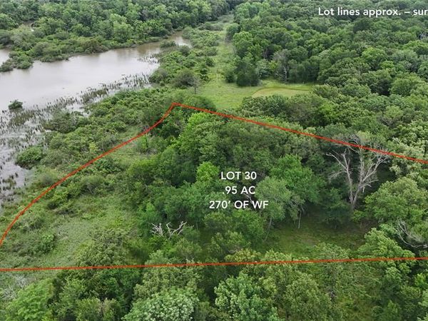 118 Lakeview Trail, Mabank, TX 75147