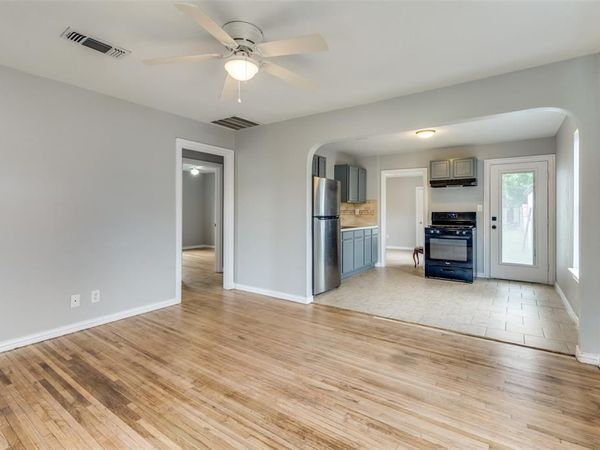 2524 Malvern Trail, Fort Worth, TX 76105