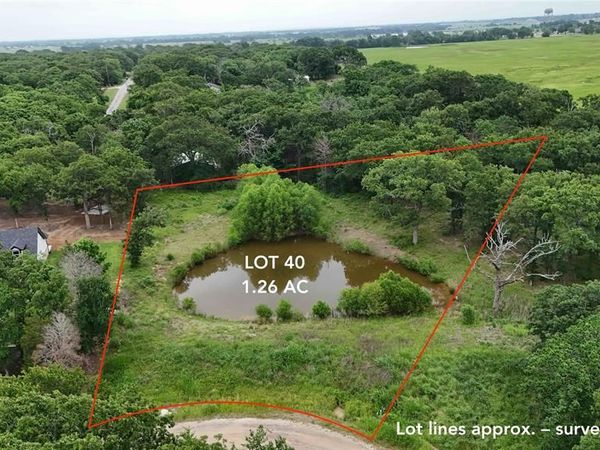 111 Oakbend Trail, Mabank, TX 75147