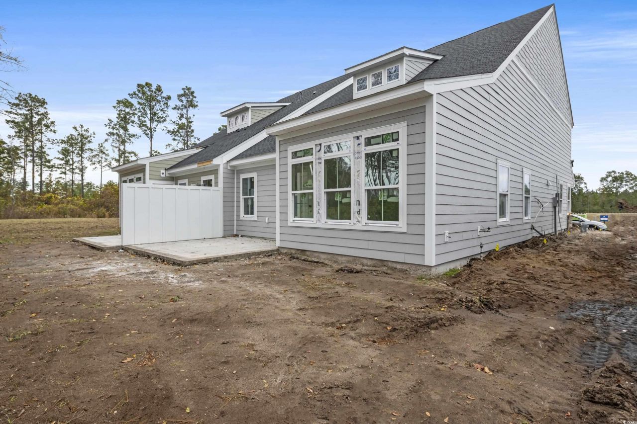 2613 Elowen Ln. Photo 3