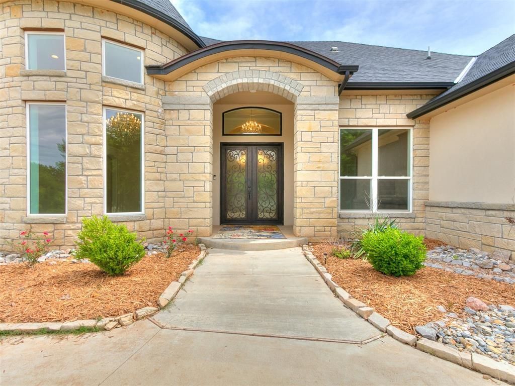 6209 Lakewood Ridge Road, Edmond, OK 73013 Main Photo