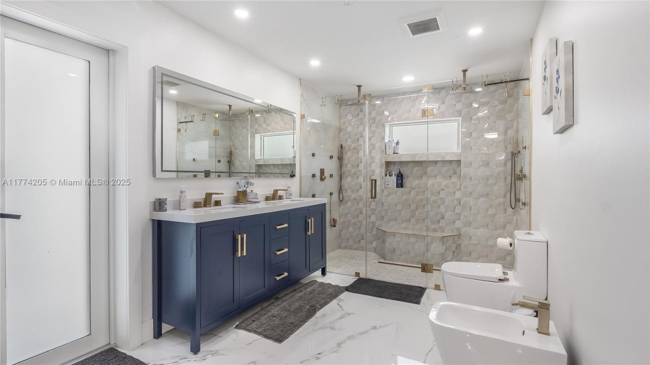 7501 SW 174th St, Palmetto Bay, FL 33157 Photo