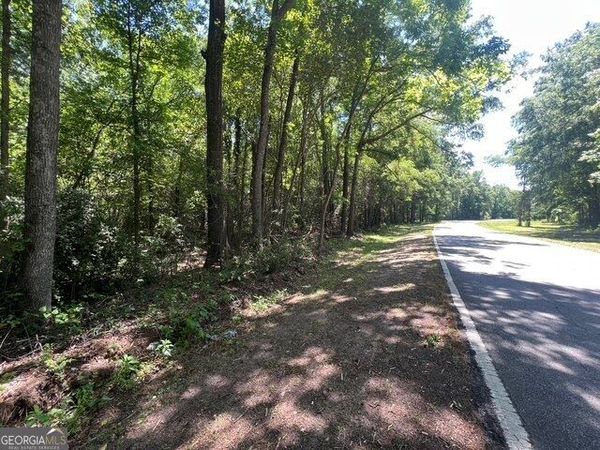525 E Church Drive, Sandersville, GA 31082