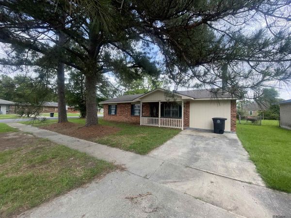 6822 Oak Park Dr, Baton Rouge, LA 70812