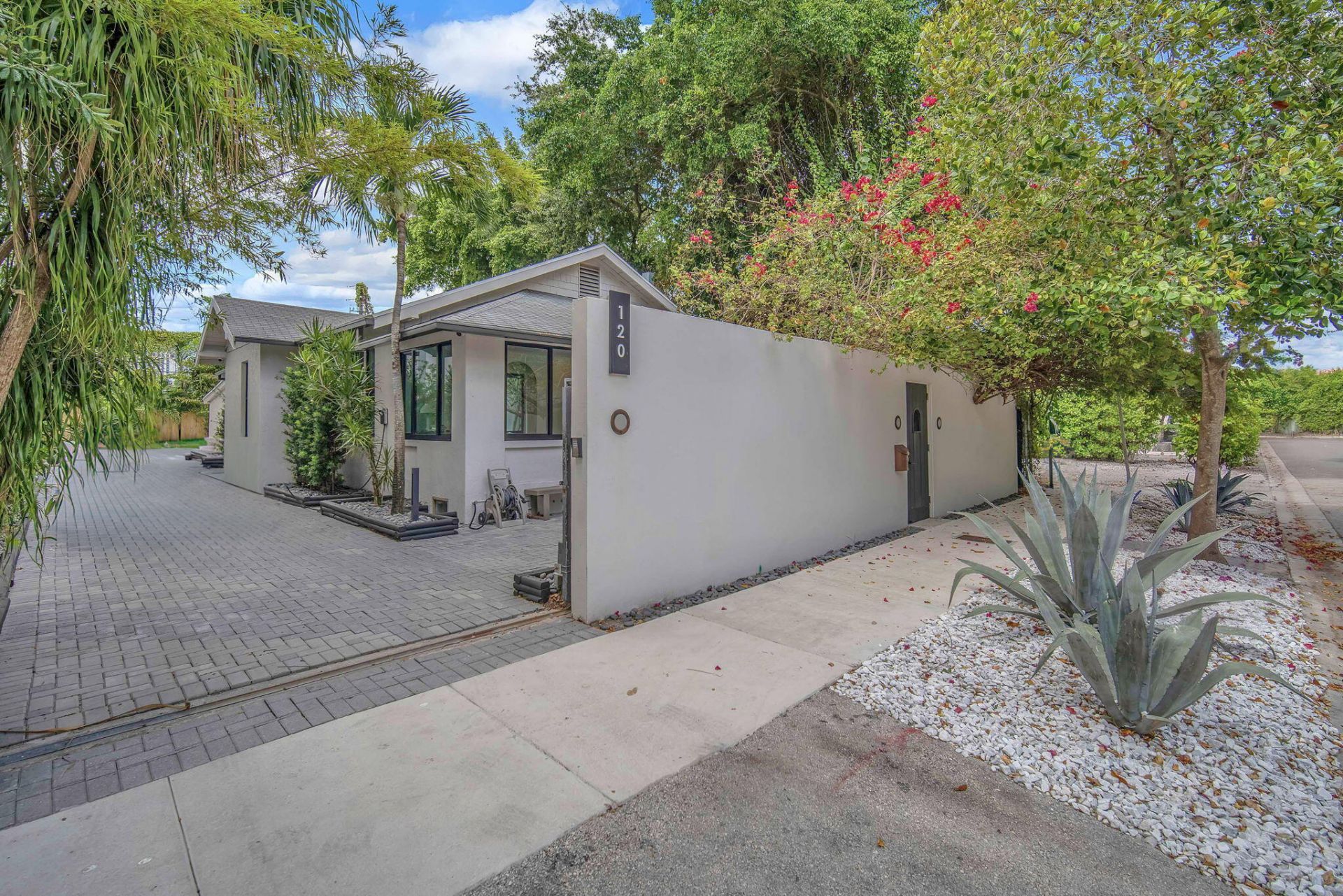120 NE 25th Street, Miami, FL 33137 Photo