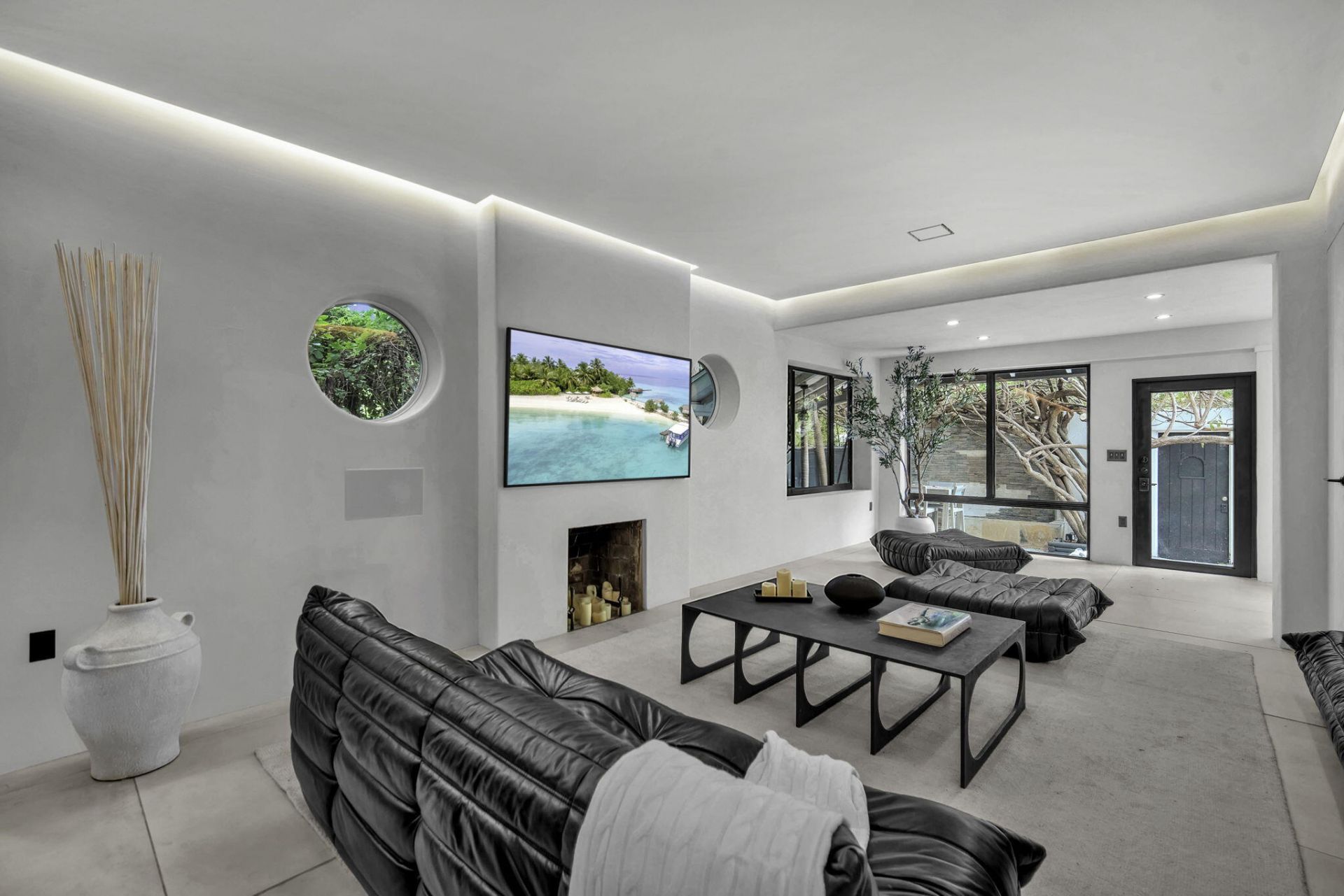 120 NE 25th Street, Miami, FL 33137 Photo
