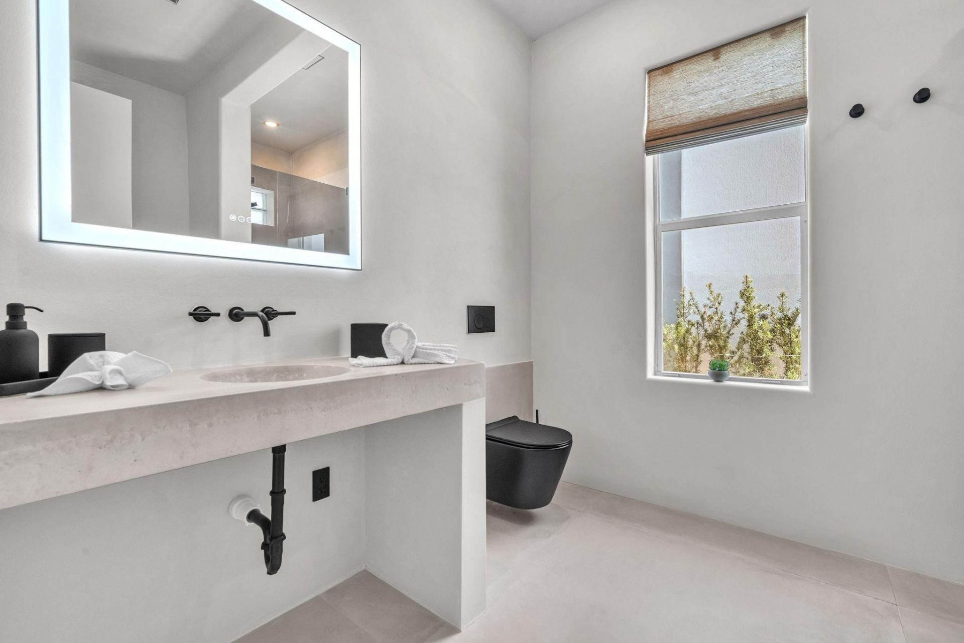 120 NE 25th Street, Miami, FL 33137 Photo