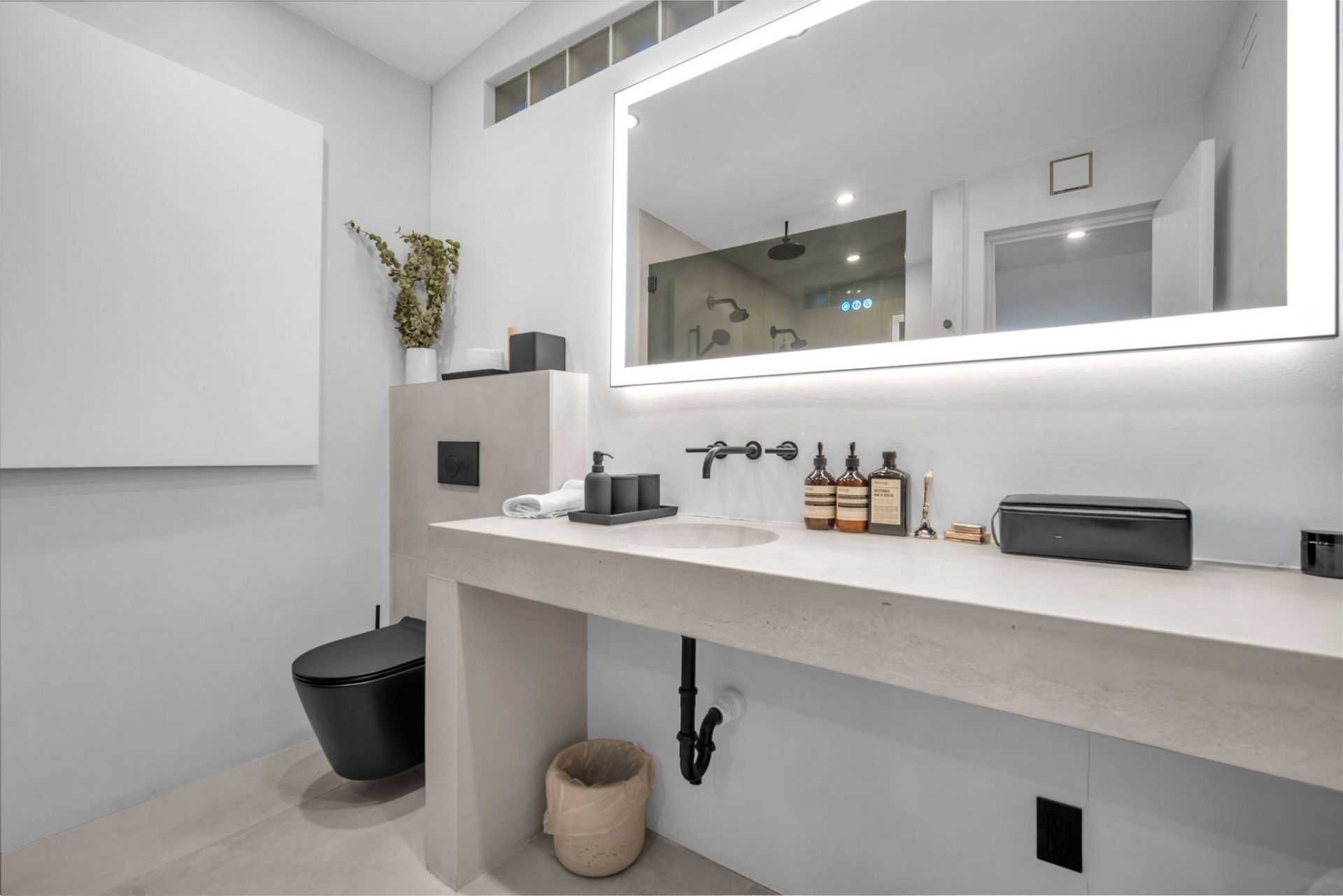 120 NE 25th Street, Miami, FL 33137 Photo