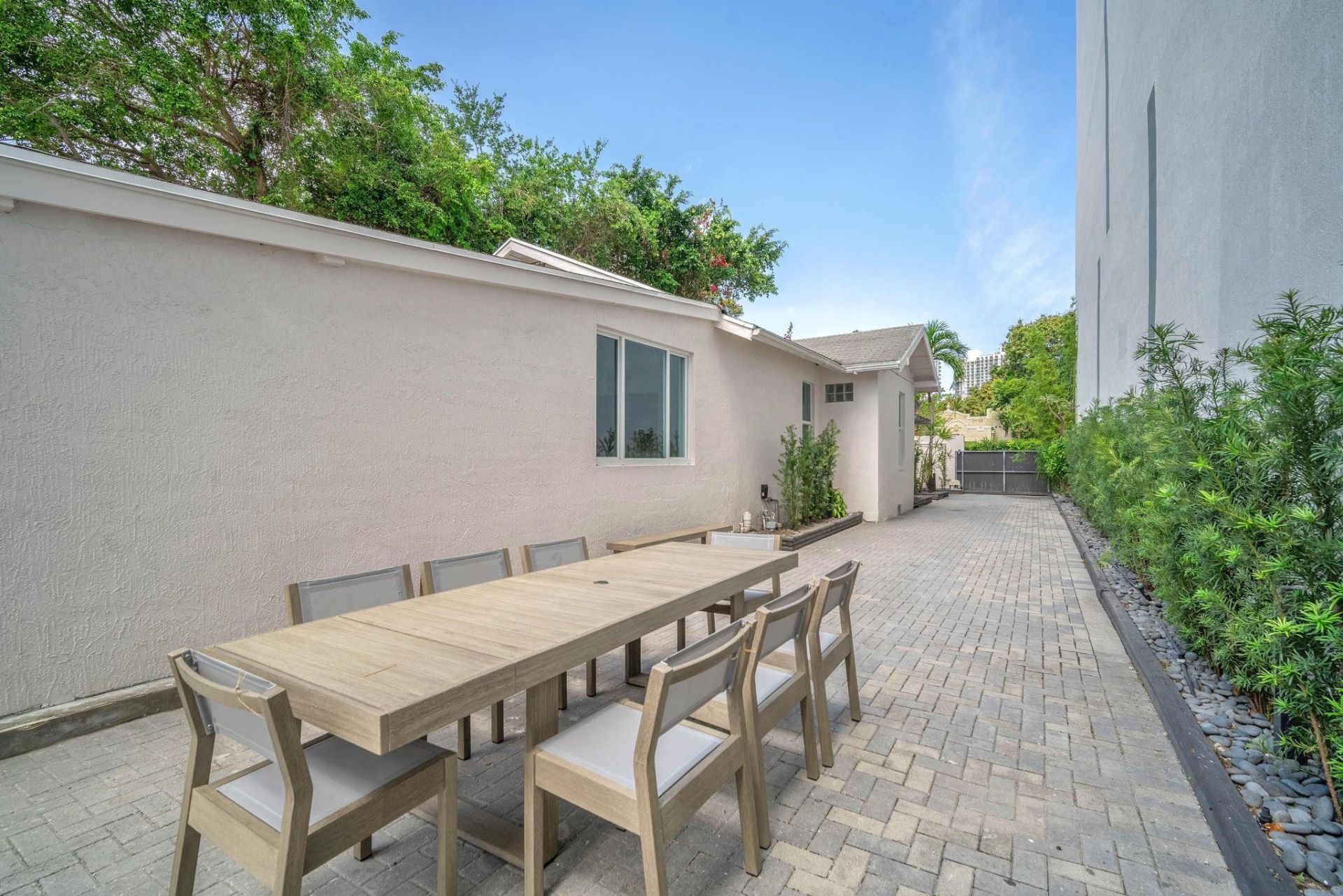 120 NE 25th Street, Miami, FL 33137 Photo