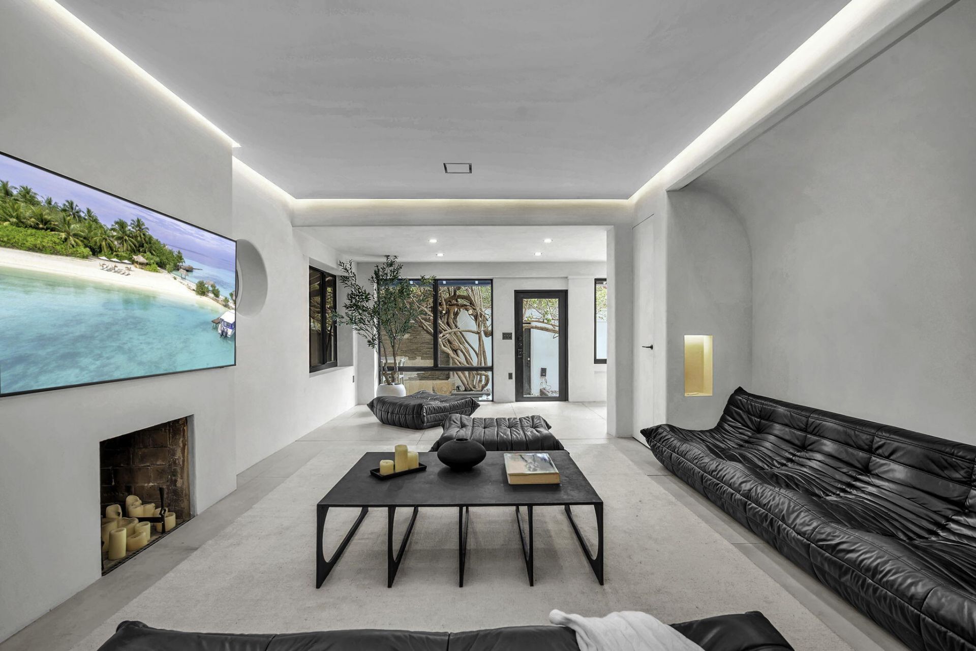 120 NE 25th Street, Miami, FL 33137 Photo