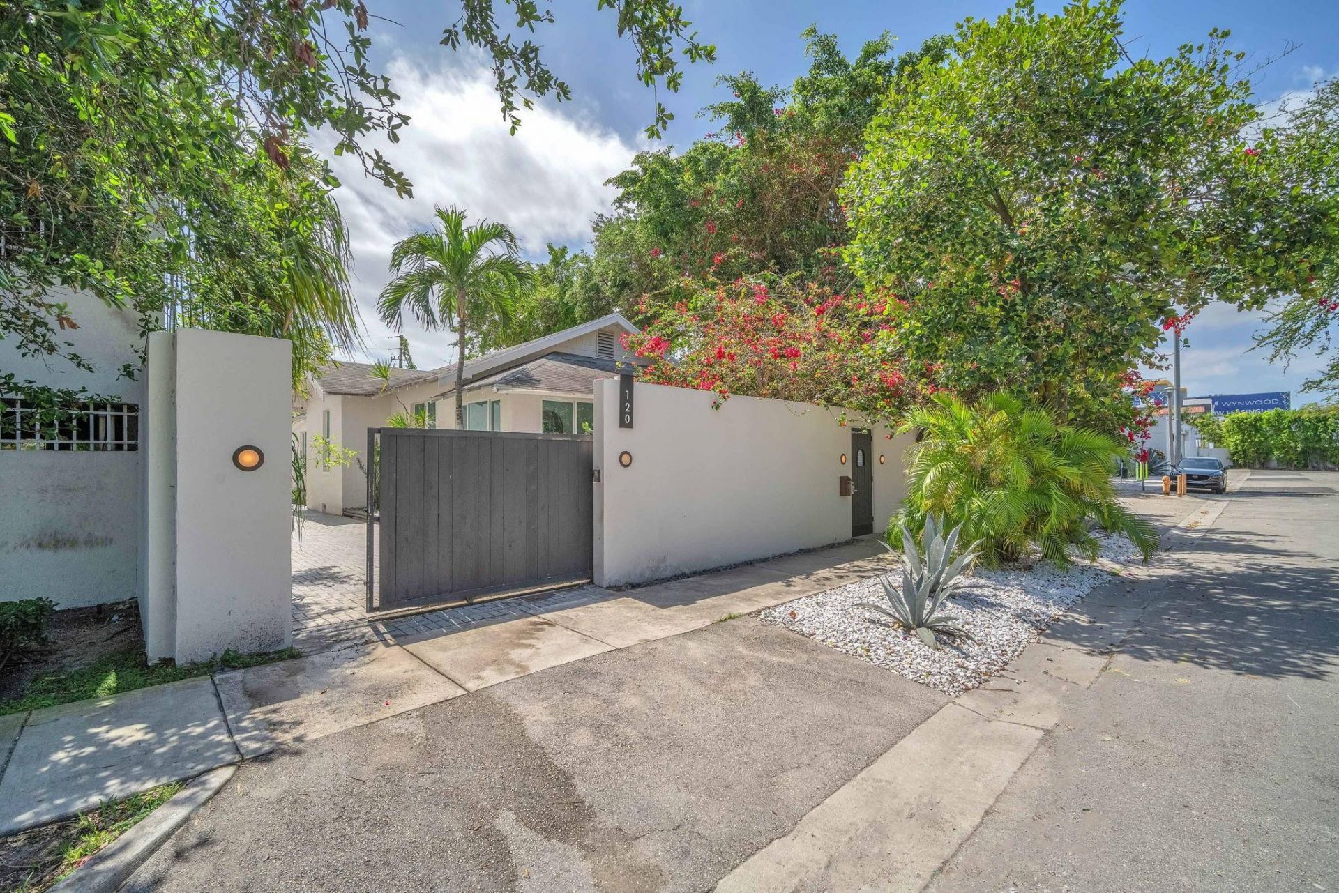 120 NE 25th Street, Miami, FL 33137 Photo
