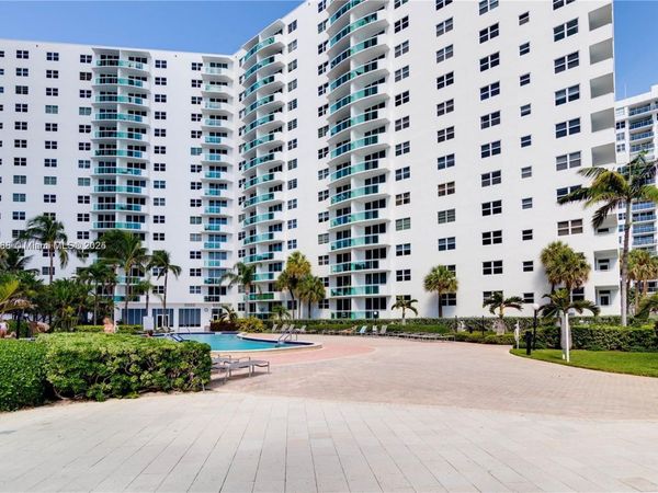 3001 S Ocean Dr, Unit 443, Hollywood, FL 33019