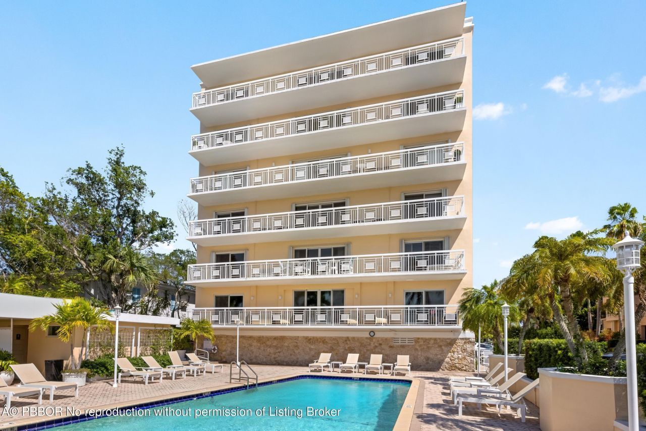 250 Bradley Place, Unit 408, Palm Beach, FL 33480 Photo