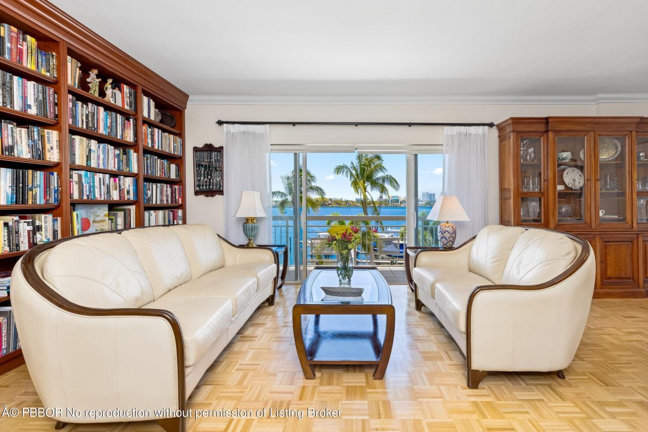 250 Bradley Place, Unit 408, Palm Beach, FL 33480 Photo