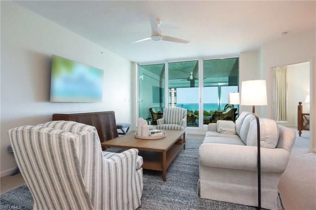 60 Seagate Dr, Unit 704, Naples, FL 34103 Photo