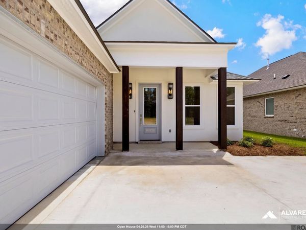 10656 Deric Ave, Denham Springs, LA 70726