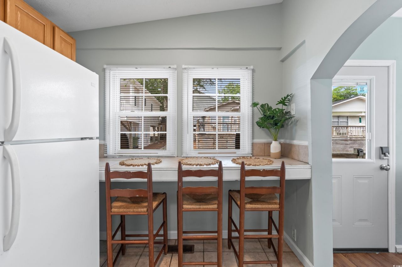 6001 - 1807 S Kings Hwy. Photo 12