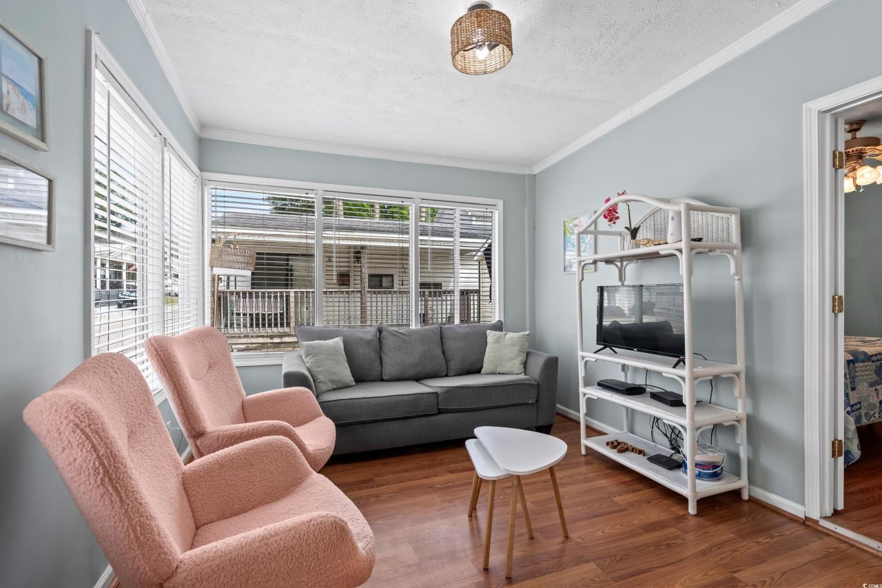 6001 - 1807 S Kings Hwy. Photo 8