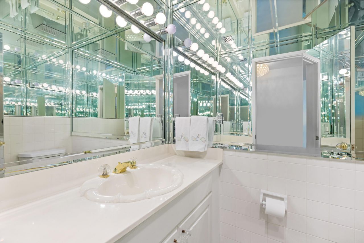 250 Bradley Place, Unit 408, Palm Beach, FL 33480 Photo