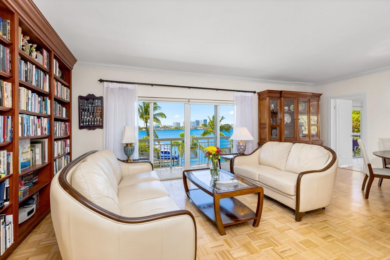 250 Bradley Place, Unit 408, Palm Beach, FL 33480 Photo
