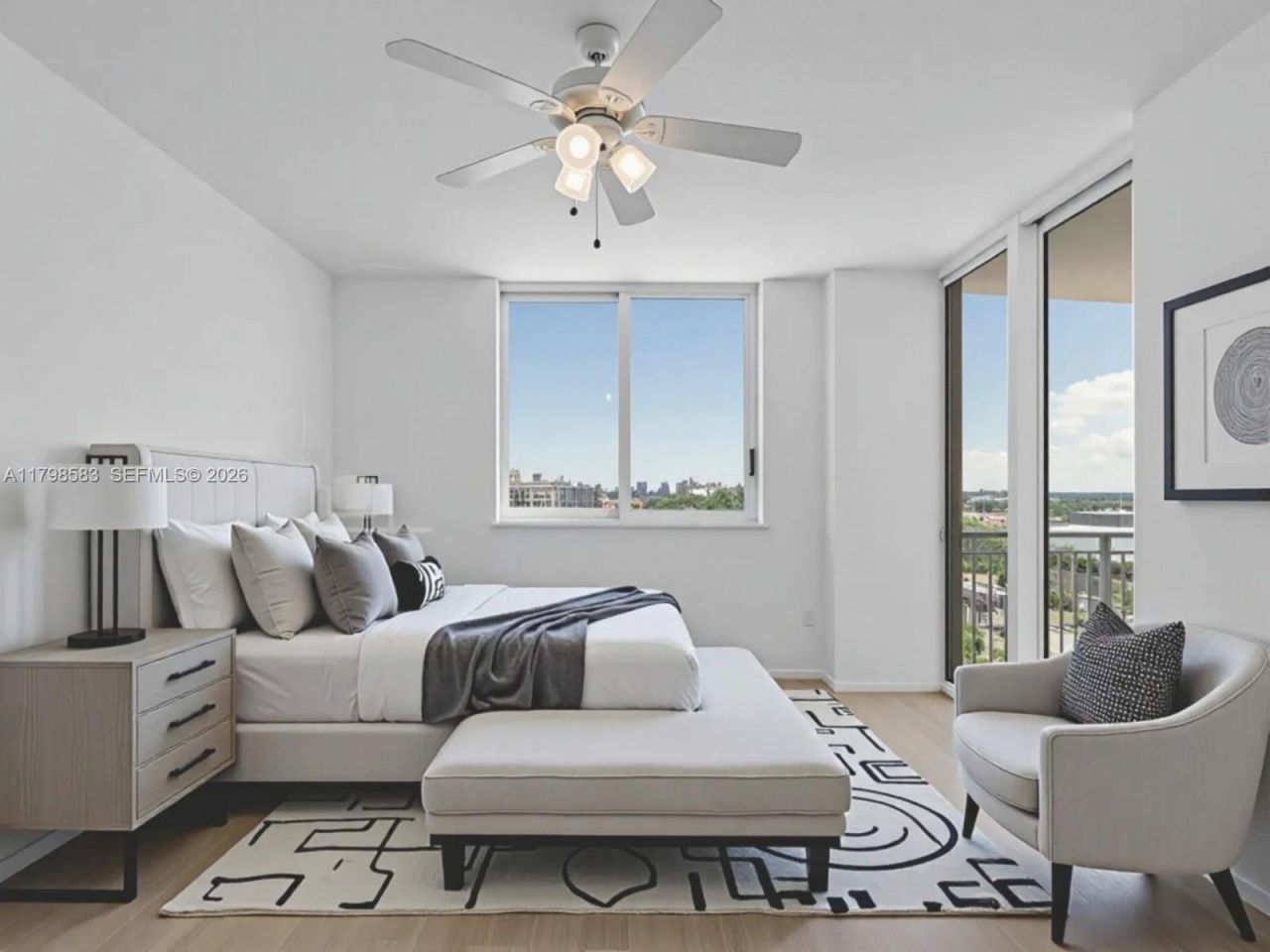 1745 E Hallandale Beach Blvd, Unit 2007W, Hallandale Beach, FL 33009 Photo