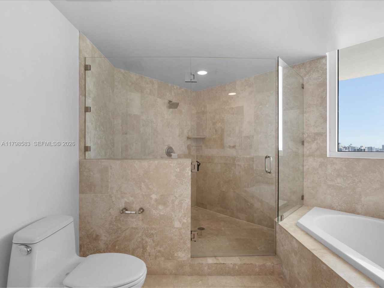 1745 E Hallandale Beach Blvd, Unit 2007W, Hallandale Beach, FL 33009 Photo