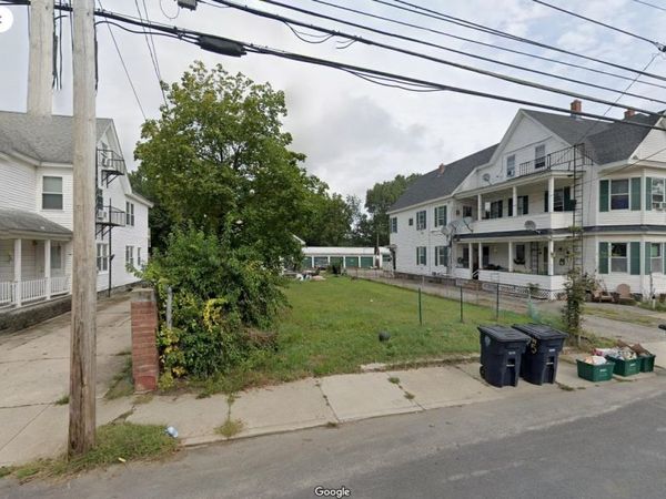 169A West Hollis Street, Nashua, NH 03060