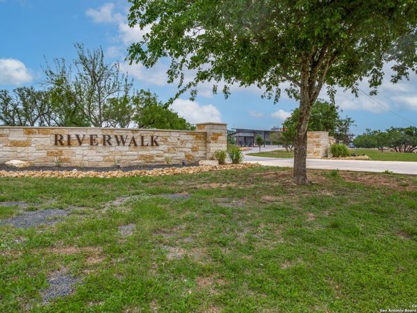 4300 State Highway 16 #83, Bandera, TX 78003