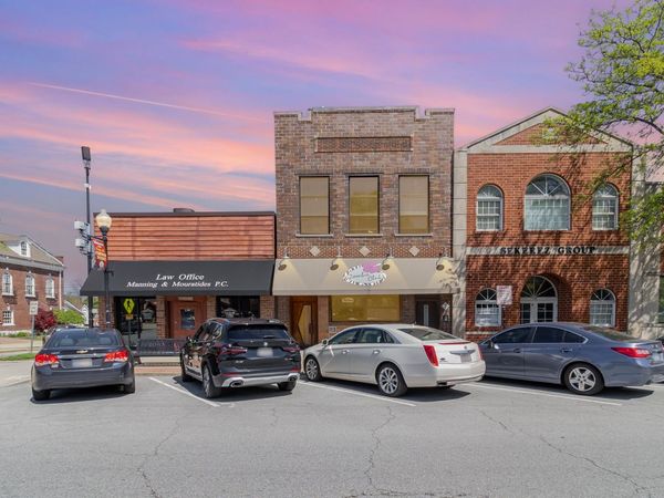 118 W Clark Street, Crown Point, IN 46307