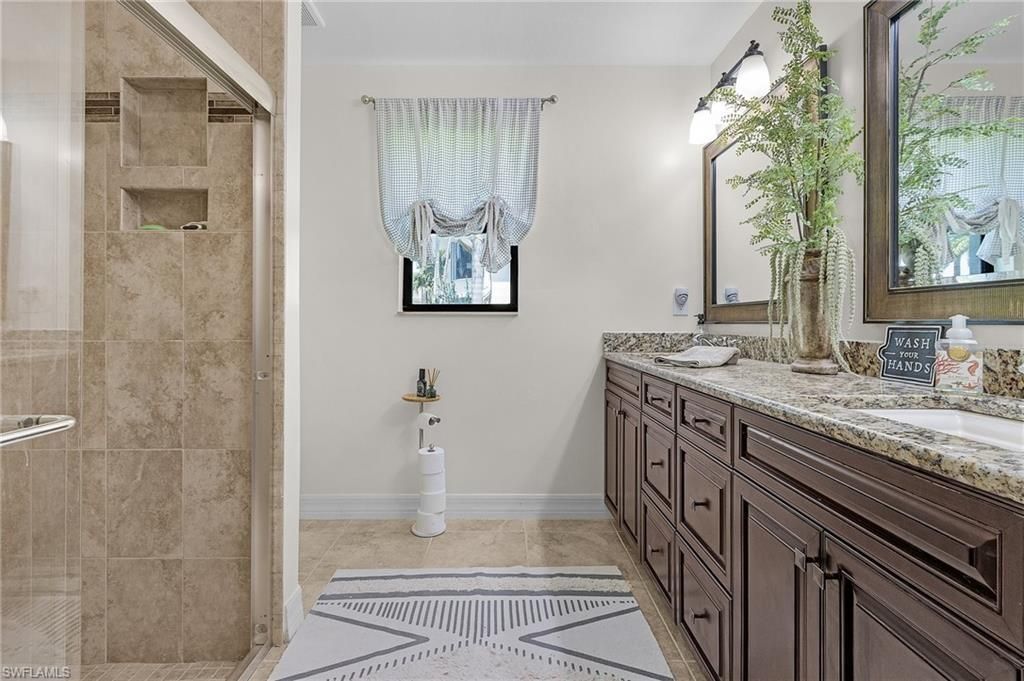 2803 SE 22nd Pl, Cape Coral, FL 33904 Photo