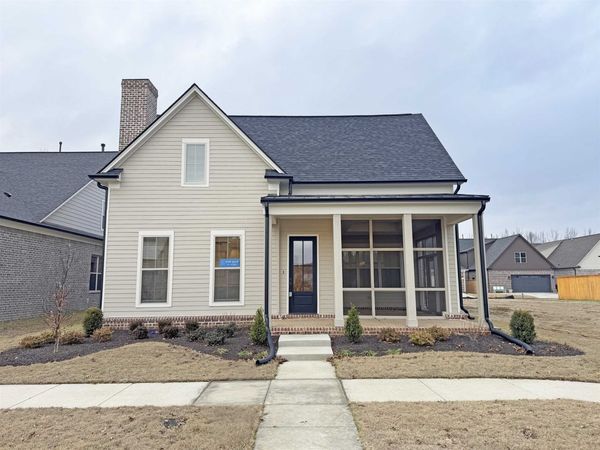 525 VALLEY FORGE LN, Rossville, TN 38066