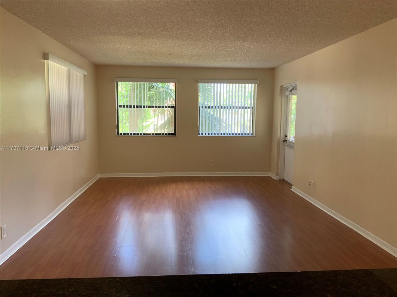 8180 Geneva Ct, Unit 224, Doral, FL 33166 Photo