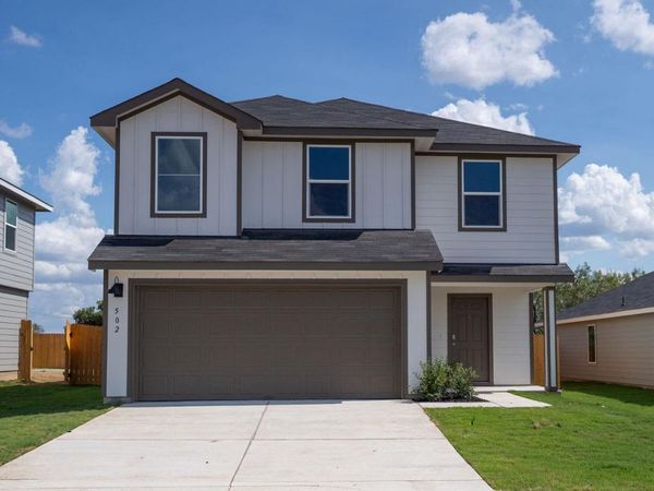 502 WILD GOOSE DR, Luling, TX 78648