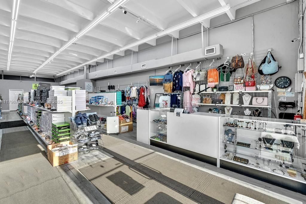 2030 NW 22nd Ave, Unit 2030, Miami, FL 33142 Photo