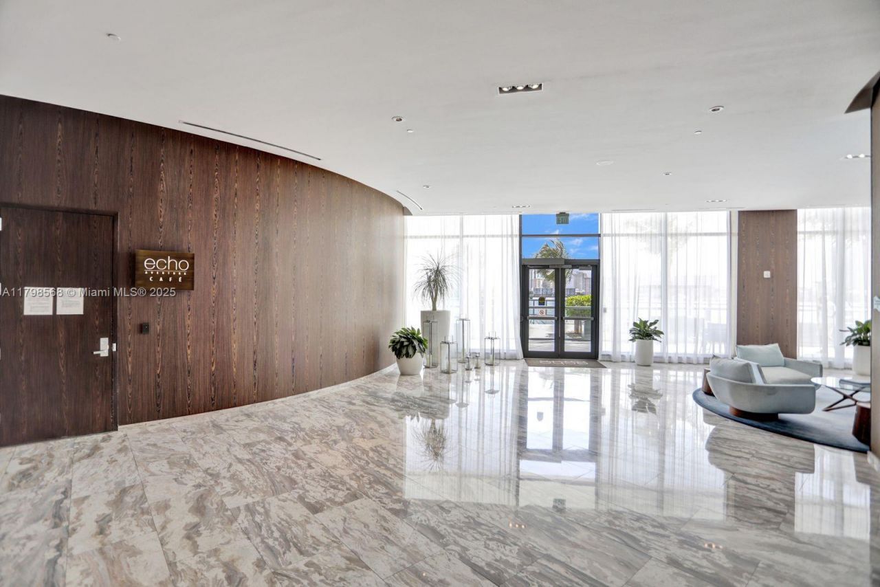 3300 NE 188th St, Unit 217, Aventura, FL 33180 Photo