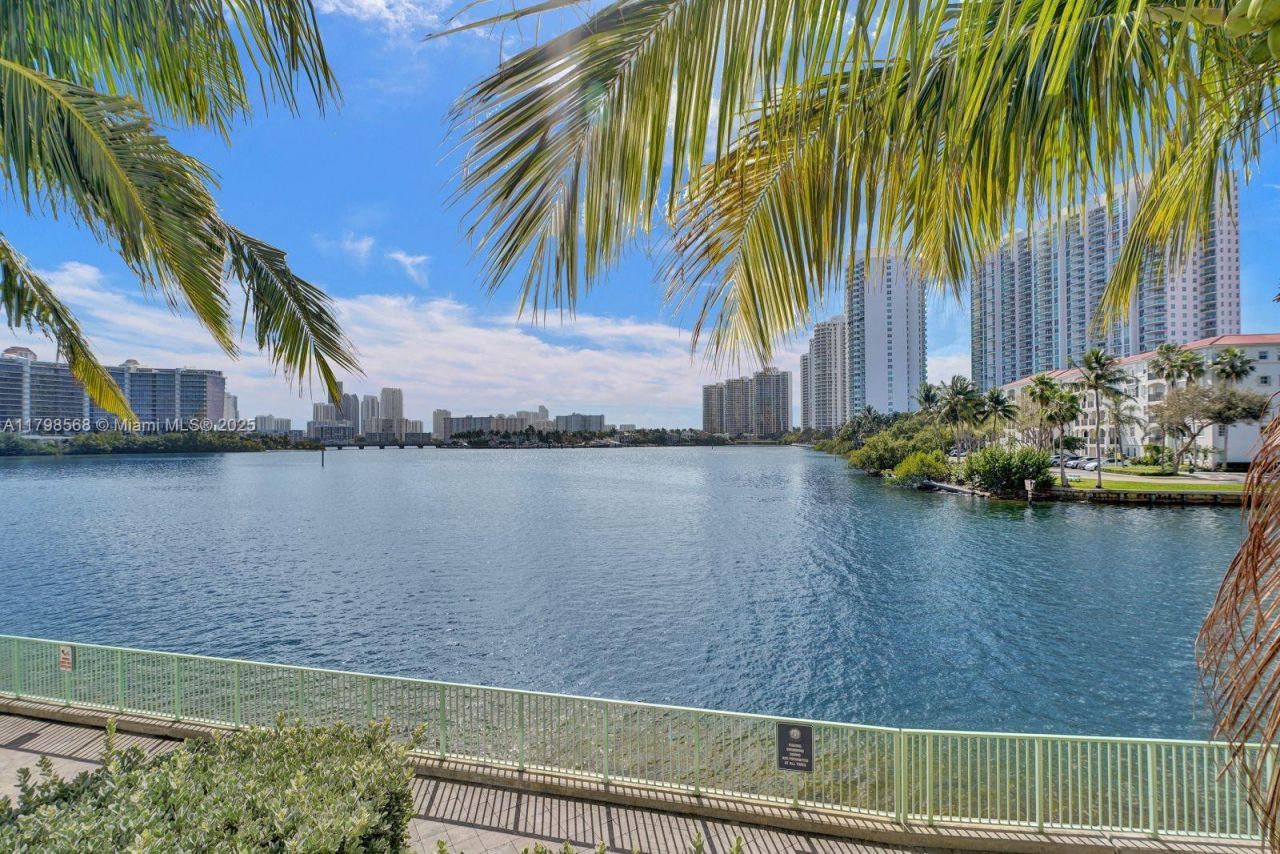 3300 NE 188th St, Unit 217, Aventura, FL 33180 Photo