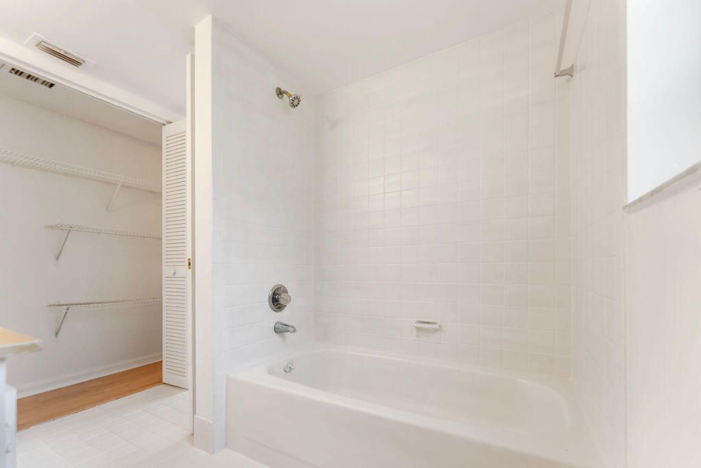 23247 Barwood Lane, Unit 101, Boca Raton, FL 33428 Photo