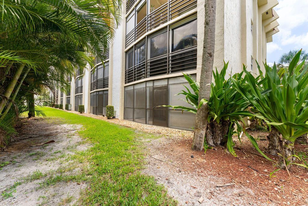 23247 Barwood Lane, Unit 101, Boca Raton, FL 33428 Photo