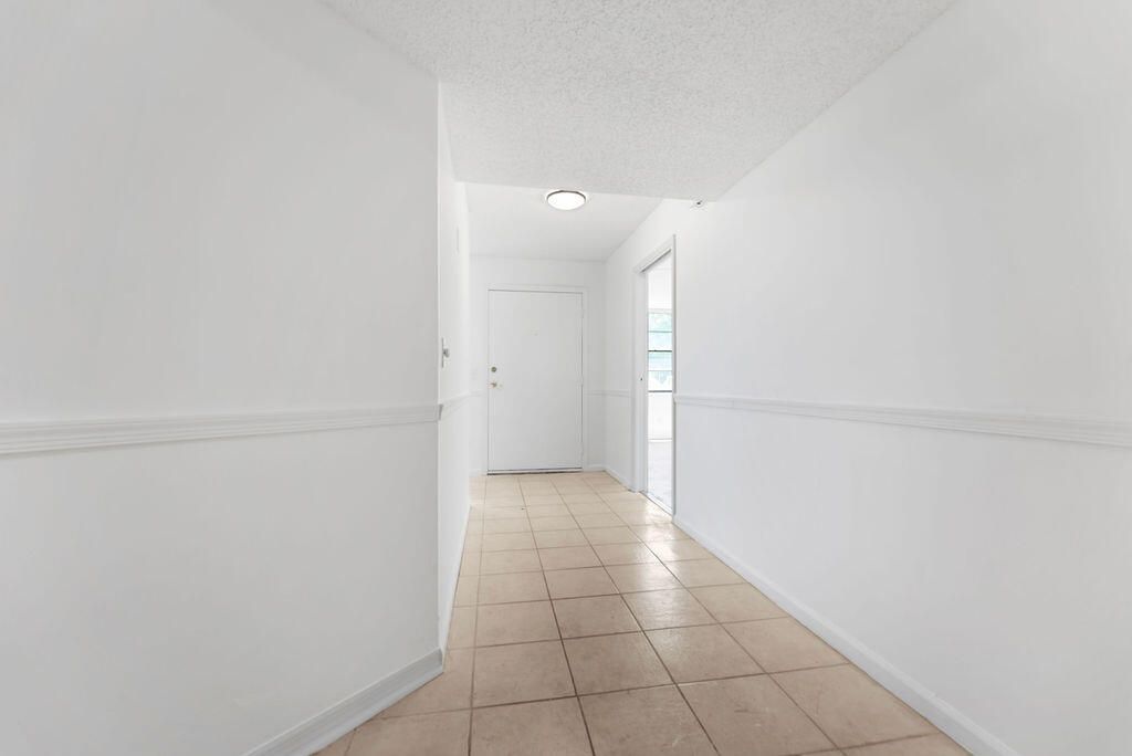 23247 Barwood Lane, Unit 101, Boca Raton, FL 33428 Photo