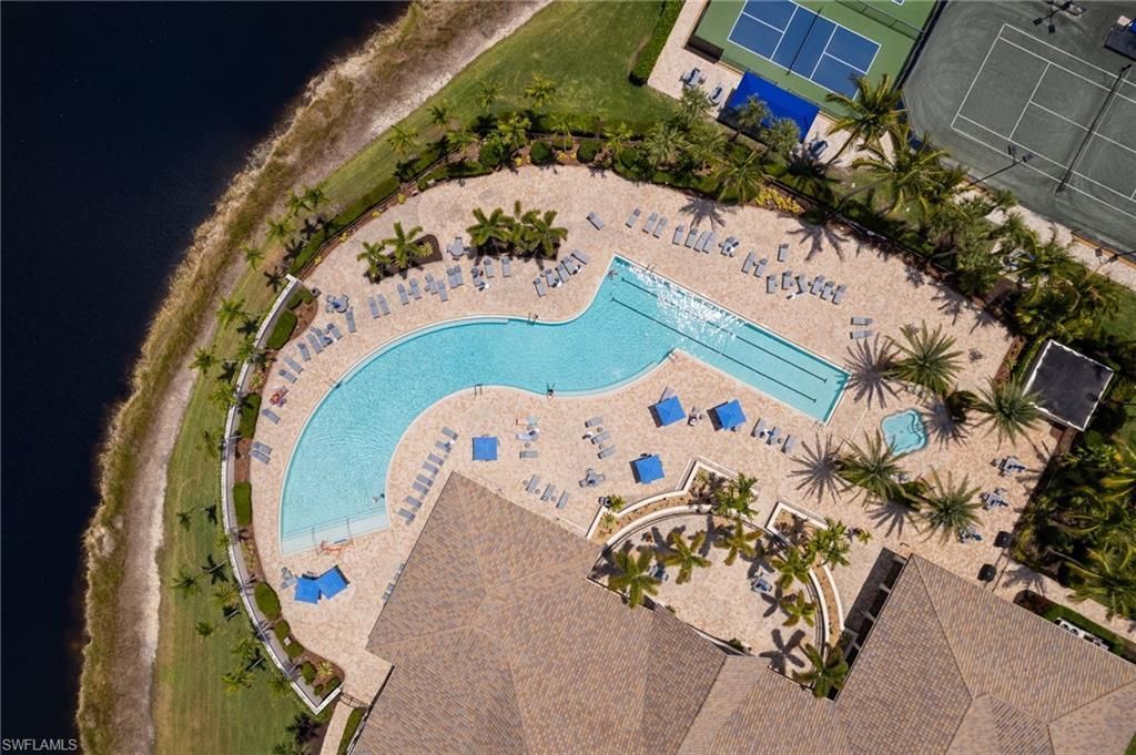 10230 Glastonbury Cir, Unit 202, Fort Myers, FL 33913 Photo