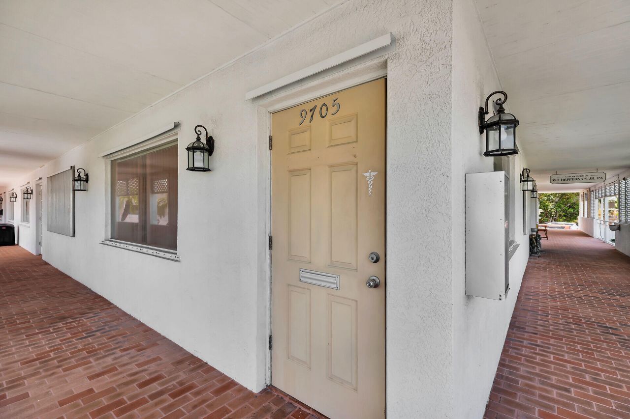 9705 Overseas Highway, Marathon, FL 33050 Photo