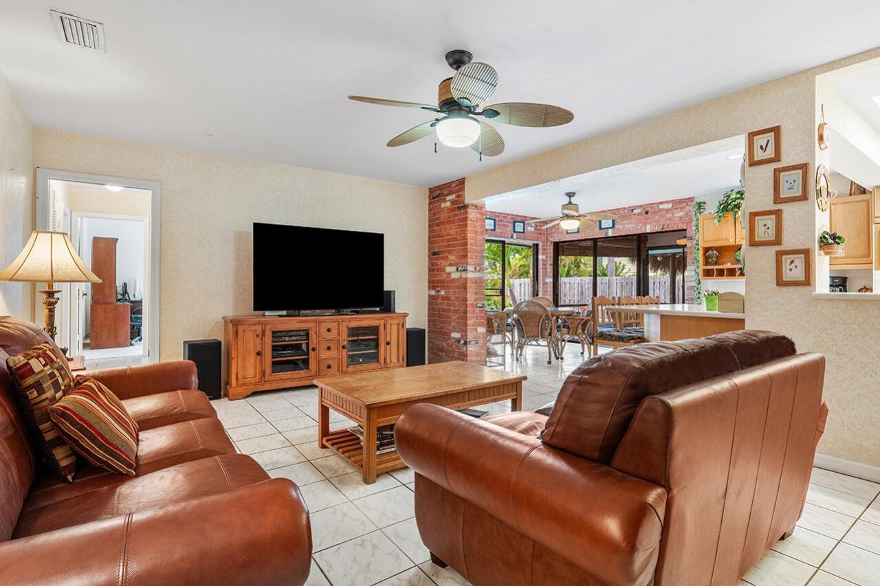 3163 NE 8th Avenue, Boca Raton, FL 33431 Photo