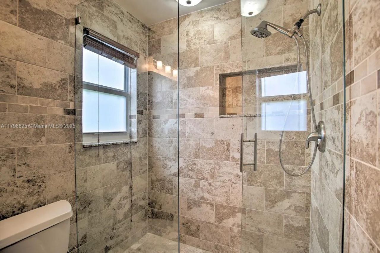 5111 NE 15th Ave, Fort Lauderdale, FL 33334 Photo