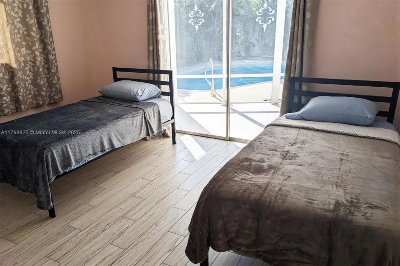 5111 NE 15th Ave, Fort Lauderdale, FL 33334 Photo