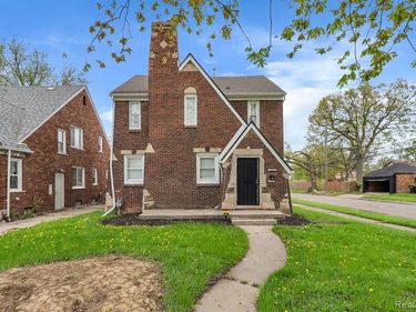 5200 BEDFORD Street, Detroit, MI 48224