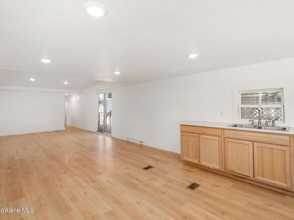 8603 N HAYDEN PINES WAY, Hayden, ID 83835