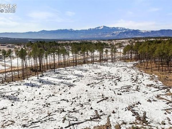 Snow mass Drive, Colorado Springs, CO 80908